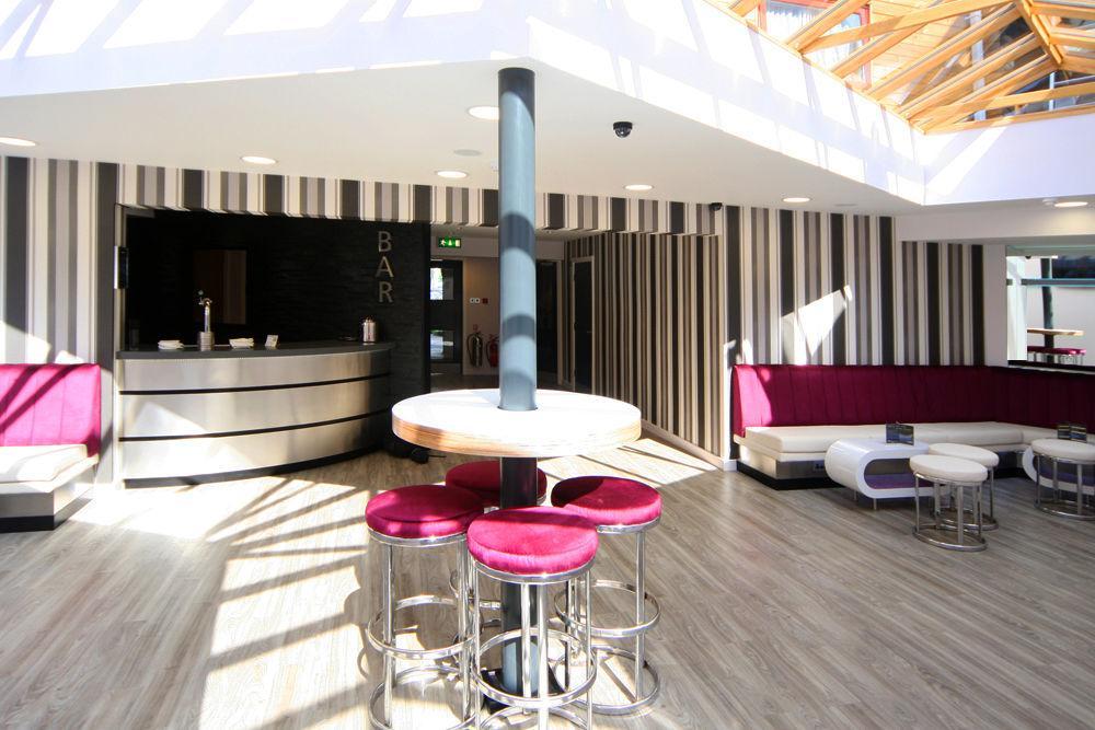 Damon'S Hotel Lincoln Esterno foto
