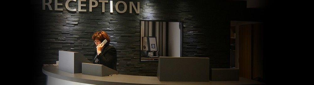 Damon'S Hotel Lincoln Esterno foto