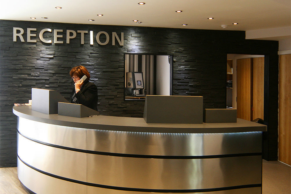 Damon'S Hotel Lincoln Esterno foto