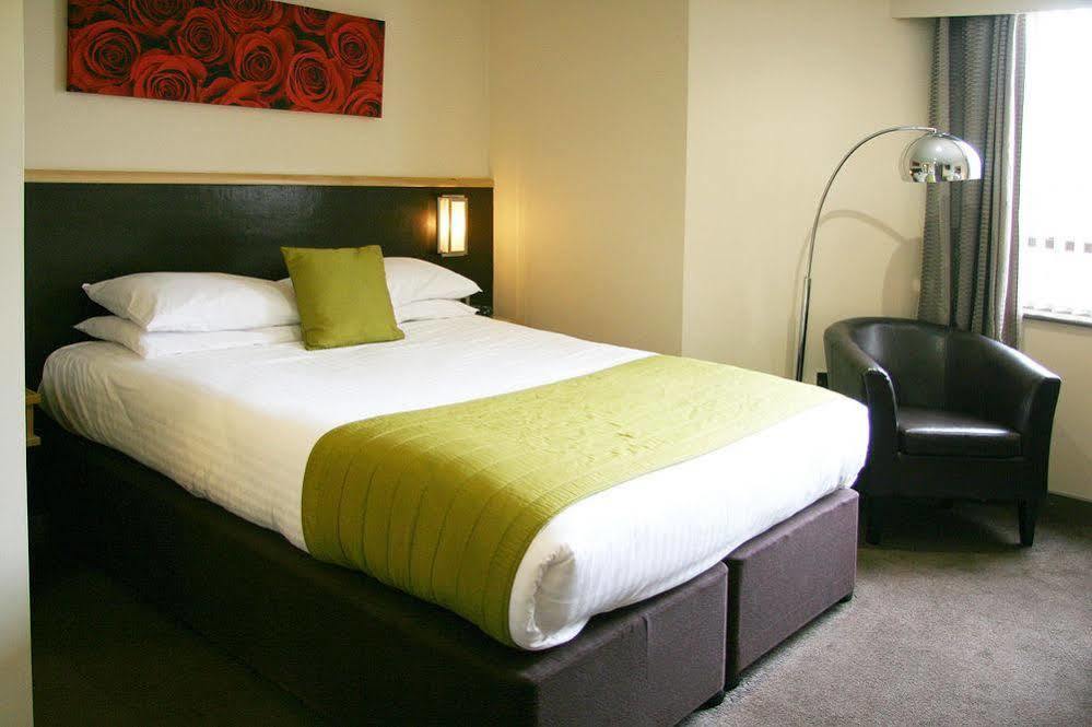 Damon'S Hotel Lincoln Esterno foto